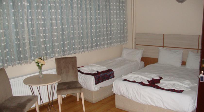 Royal Suites Besiktas Estambul Habitación foto