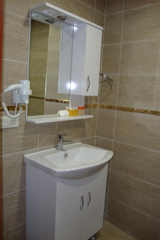 Royal Suites Besiktas Estambul Habitación foto