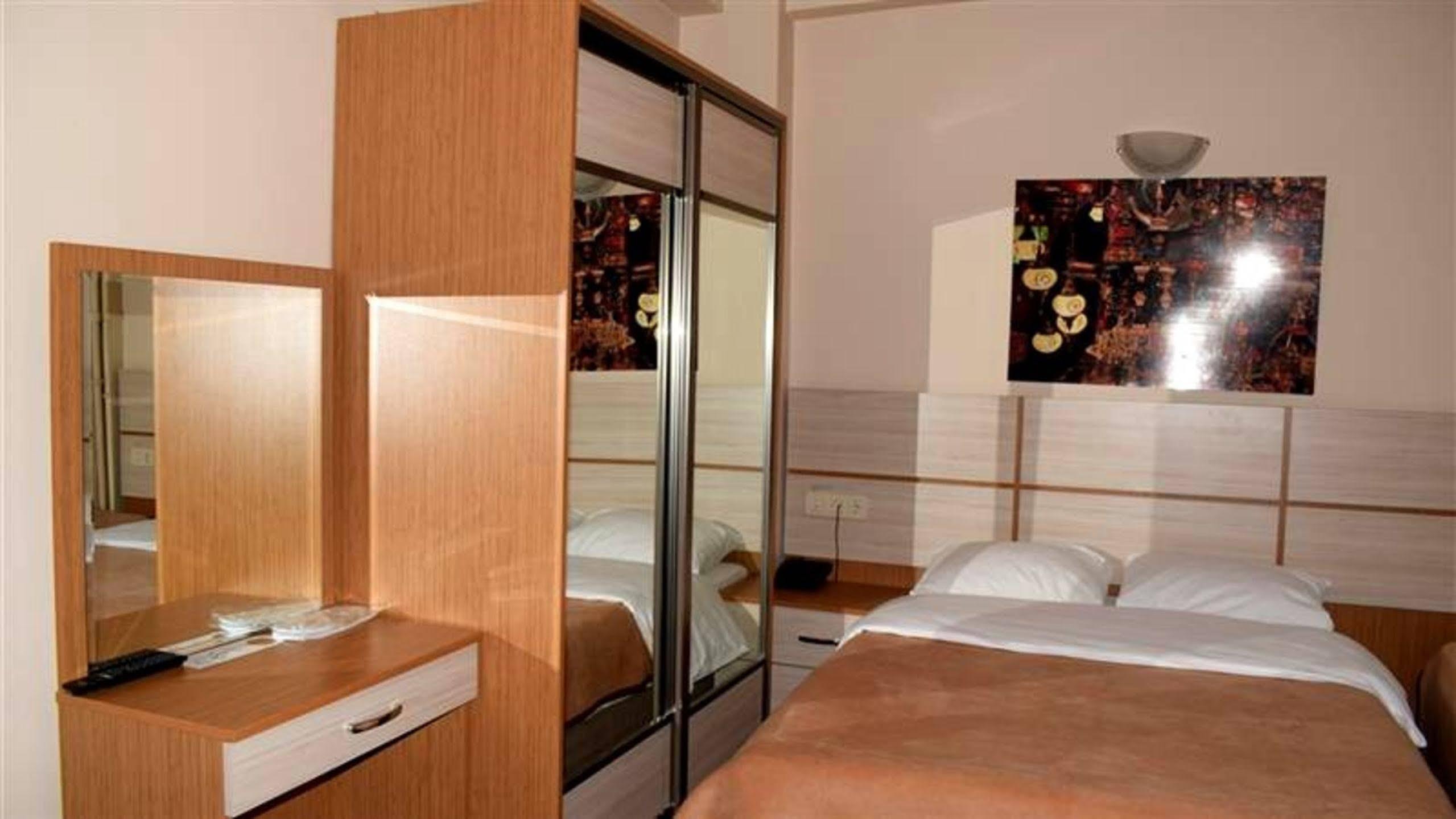 Royal Suites Besiktas Estambul Exterior foto